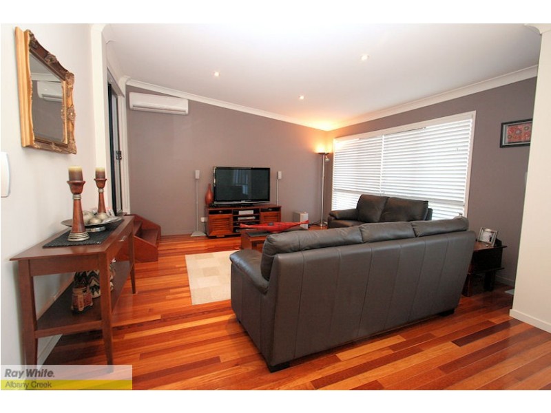 14 Roundelay Ct, Eatons Hill QLD 4037