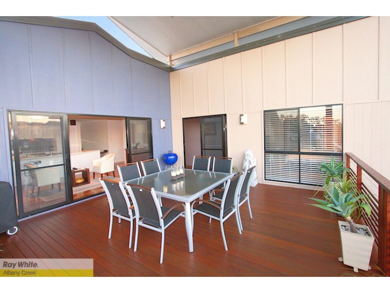 14 Roundelay Ct, Eatons Hill QLD 4037