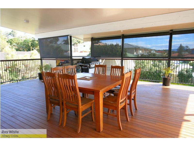 9 Du Kamp St, Albany Creek QLD 4035