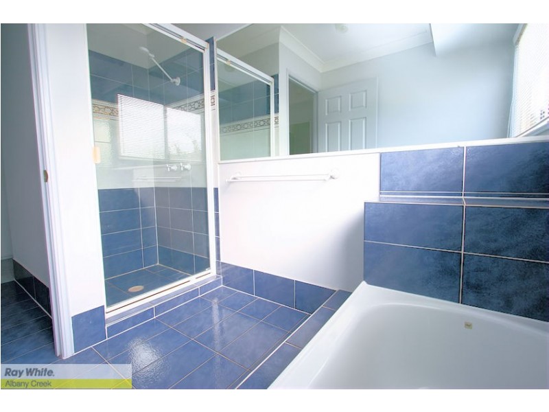 68 Ridley Rd, Bridgeman Downs QLD 4035