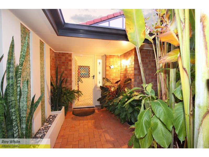 23 Trevallyn Pl, Upper Kedron QLD 4055