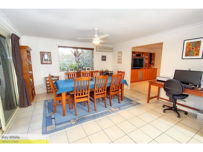 23 Trevallyn Pl, Upper Kedron QLD 4055