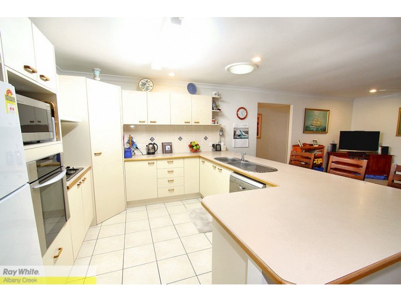 23 Trevallyn Pl, Upper Kedron QLD 4055