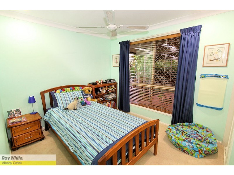 23 Trevallyn Pl, Upper Kedron QLD 4055