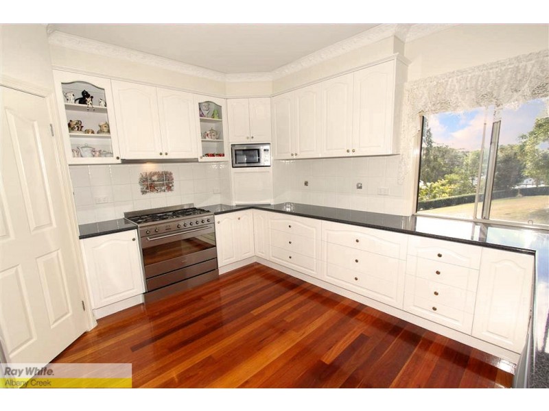 24 Pardalote Pl, Cashmere QLD 4500