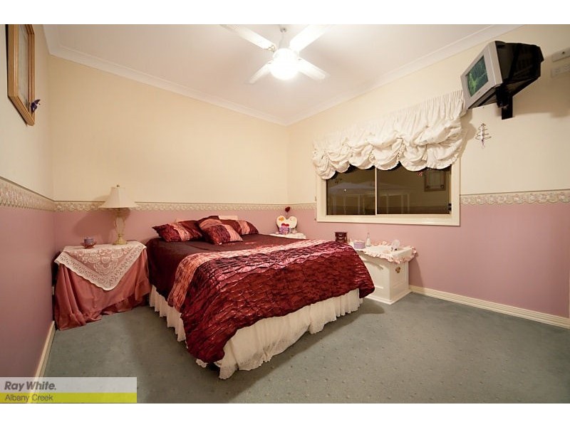 24 Pardalote Pl, Cashmere QLD 4500