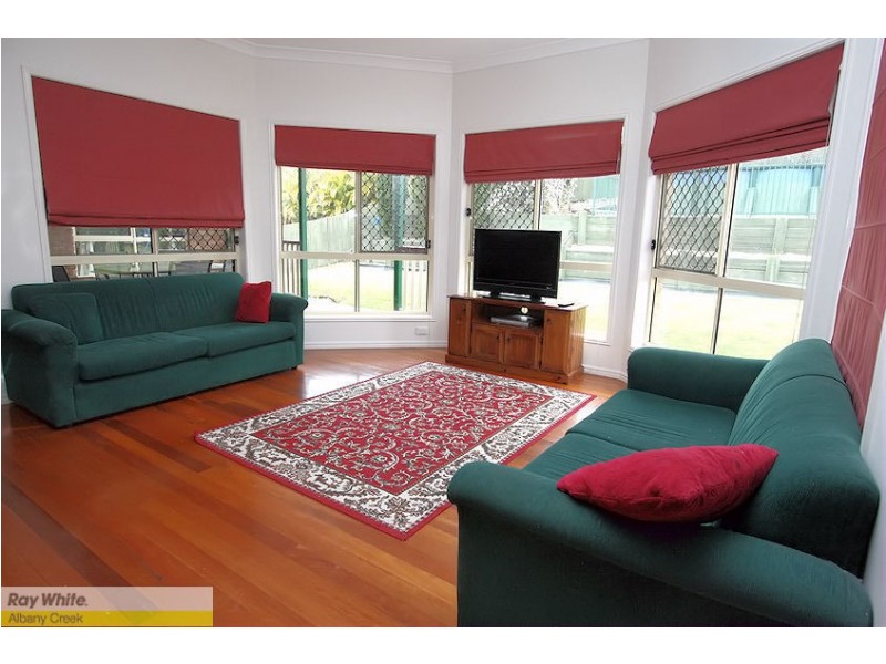 13 Bangalow Pl, Albany Creek QLD 4035