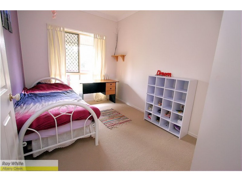 13 Bangalow Pl, Albany Creek QLD 4035