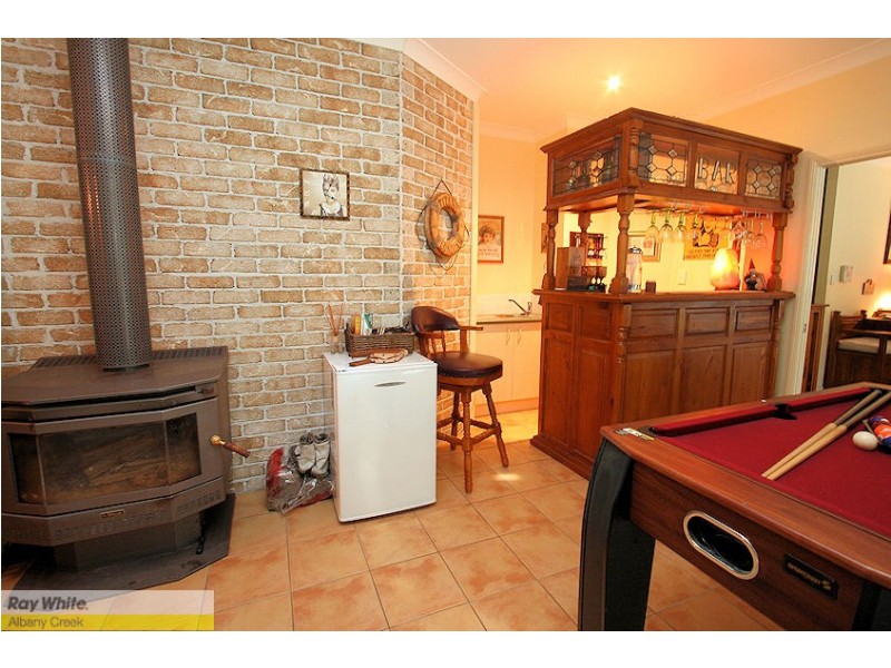 Eatons Hill QLD 4037