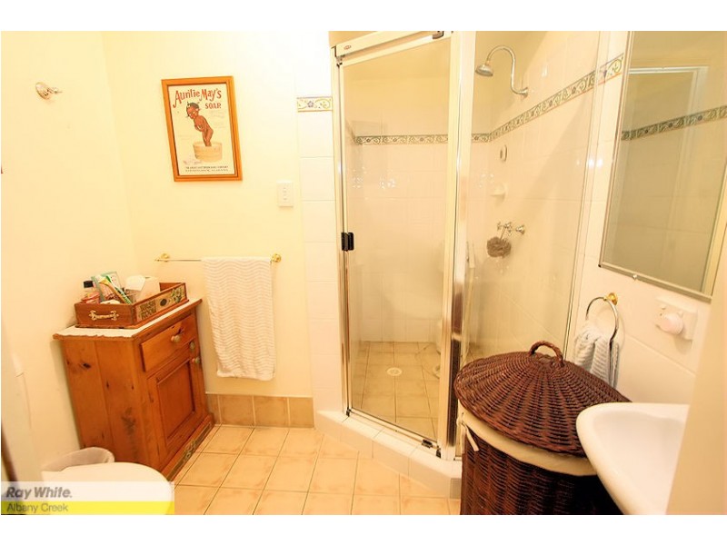 Eatons Hill QLD 4037