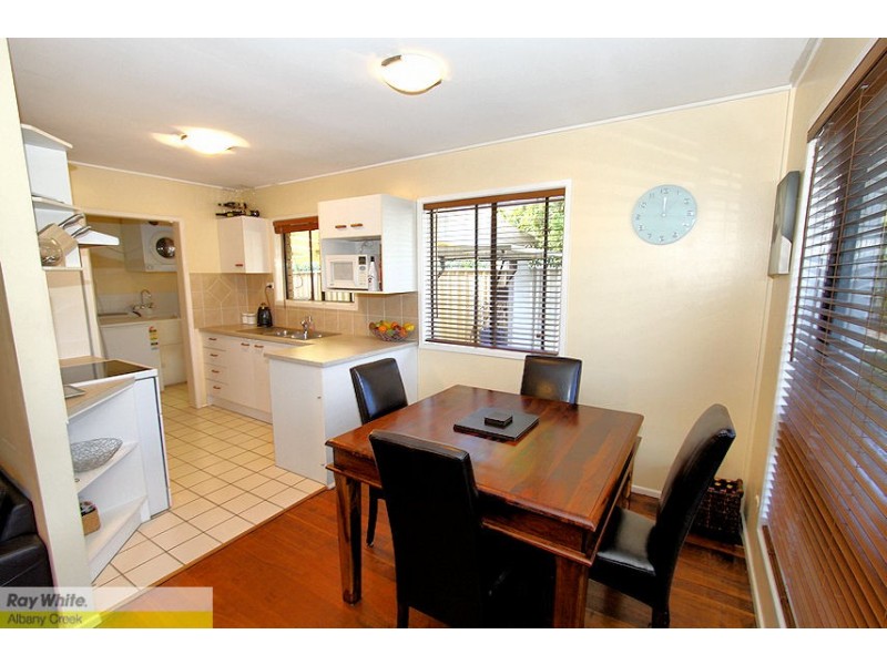 16 Balswidden St, Albany Creek QLD 4035