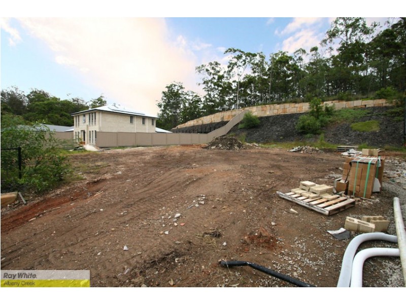 20 Page Close, Cashmere QLD 4500