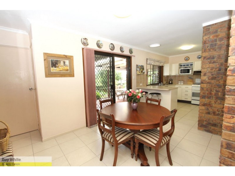 17 Gilford Cres, Albany Creek QLD 4035