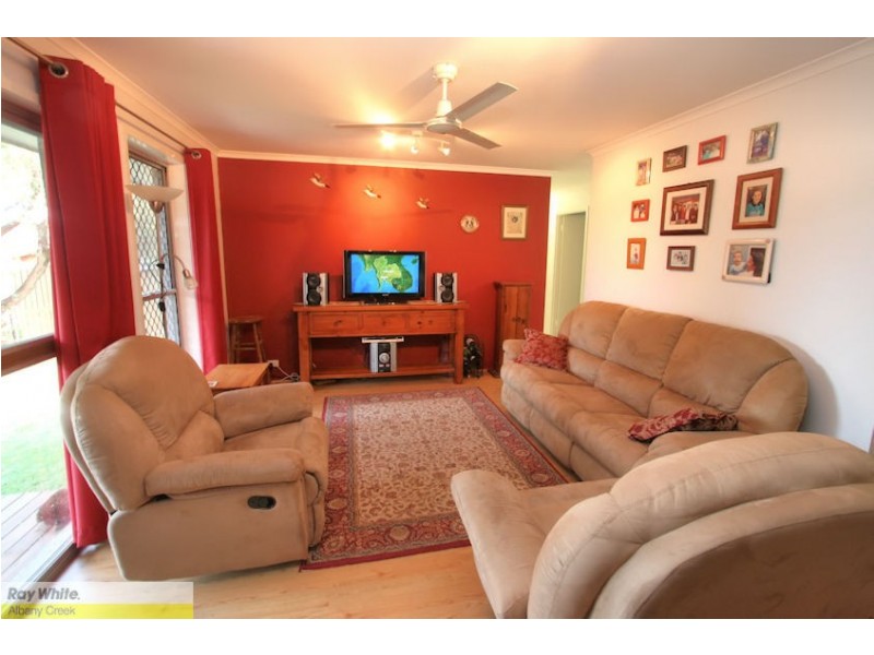 6 Du Kamp Street, Albany Creek QLD 4035