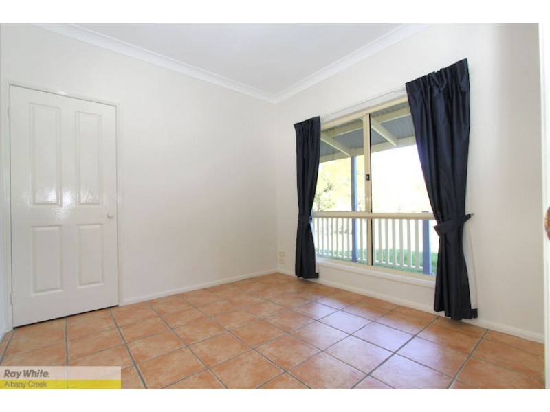 8 Campdraft Pl, Dayboro QLD 4521