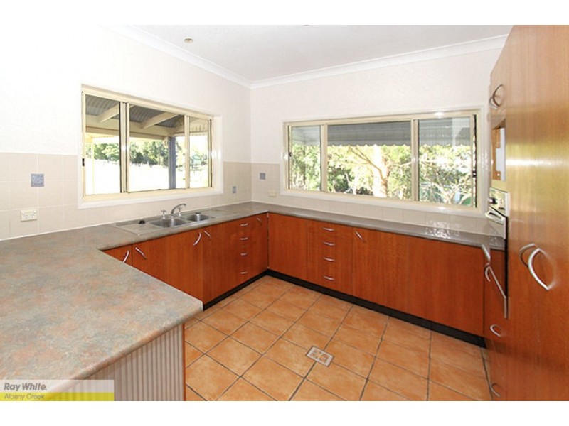 8 Campdraft Pl, Dayboro QLD 4521