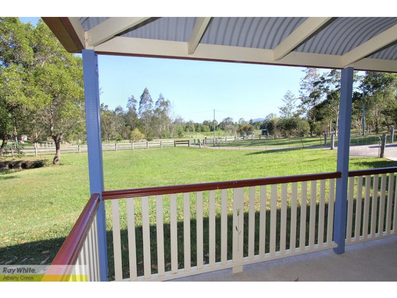 8 Campdraft Pl, Dayboro QLD 4521