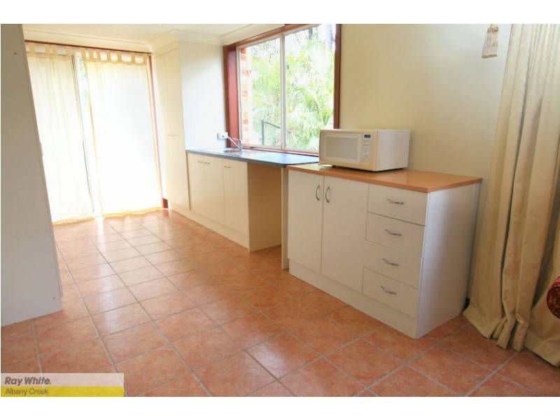 42 Cressbrook Dr, Albany Creek QLD 4035