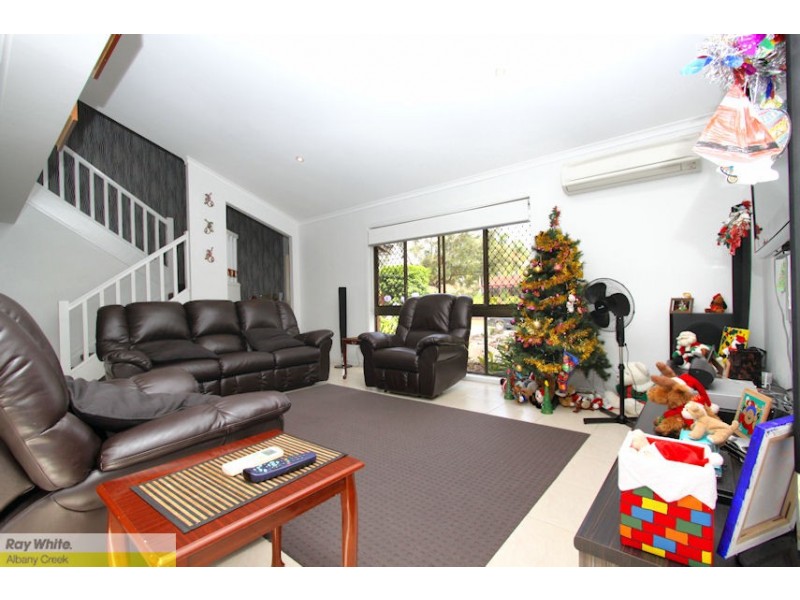 42 Jagora Dr, Albany Creek QLD 4035