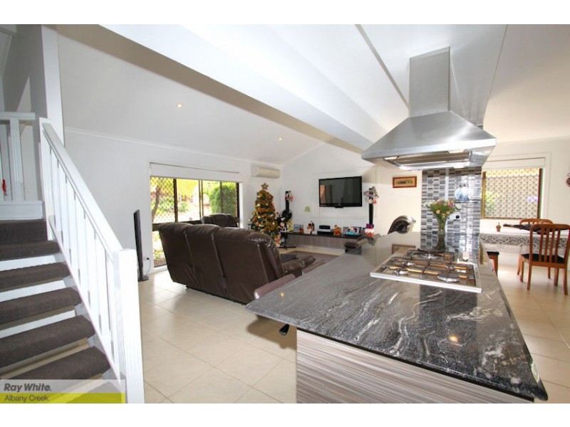 42 Jagora Dr, Albany Creek QLD 4035