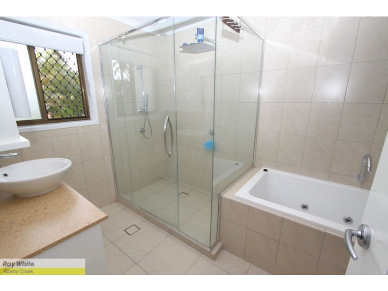 42 Jagora Dr, Albany Creek QLD 4035