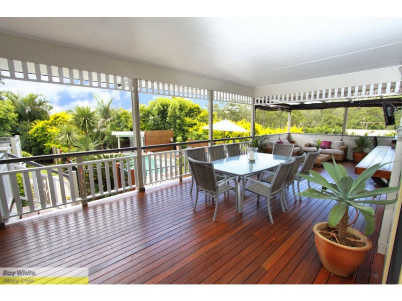 6 Heron Close, Cashmere QLD 4500