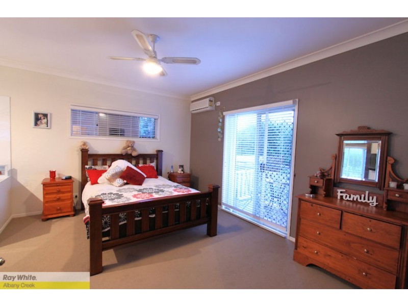 6 Heron Close, Cashmere QLD 4500
