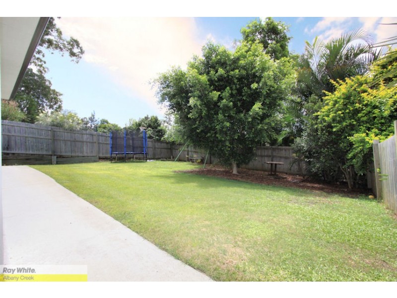 6 Heron Close, Cashmere QLD 4500