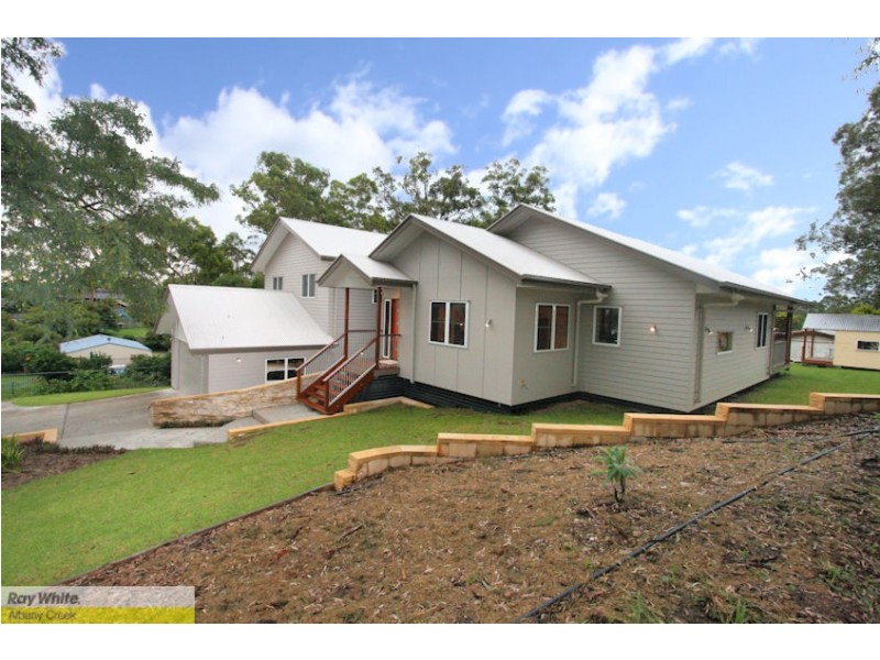 941 South Pine Rd, Everton Park QLD 4053