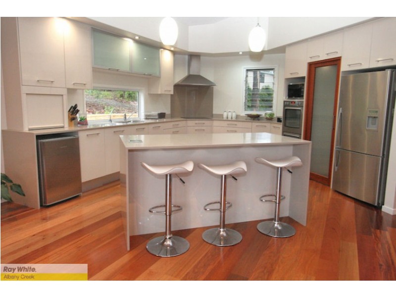 941 South Pine Rd, Everton Park QLD 4053