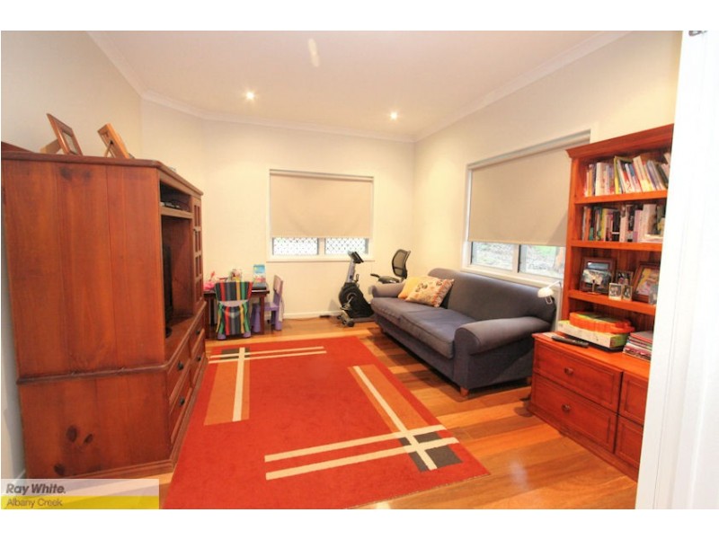 941 South Pine Rd, Everton Park QLD 4053