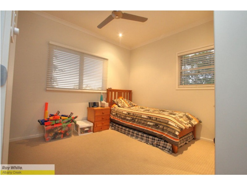 941 South Pine Rd, Everton Park QLD 4053