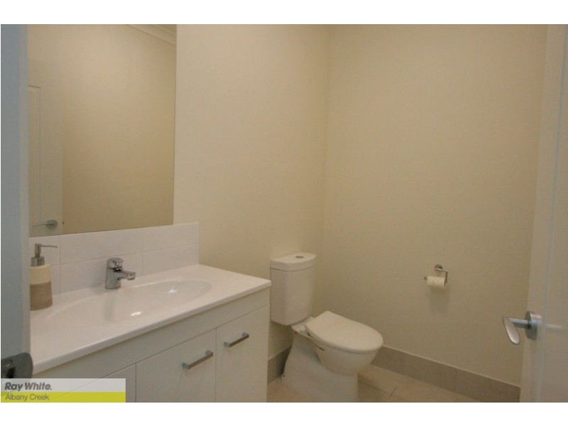 941 South Pine Rd, Everton Park QLD 4053