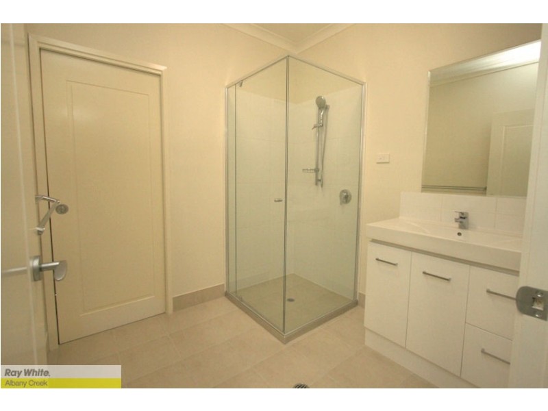 941 South Pine Rd, Everton Park QLD 4053