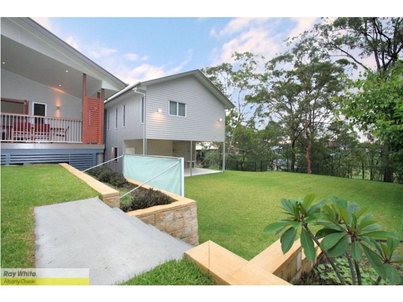 941 South Pine Rd, Everton Park QLD 4053
