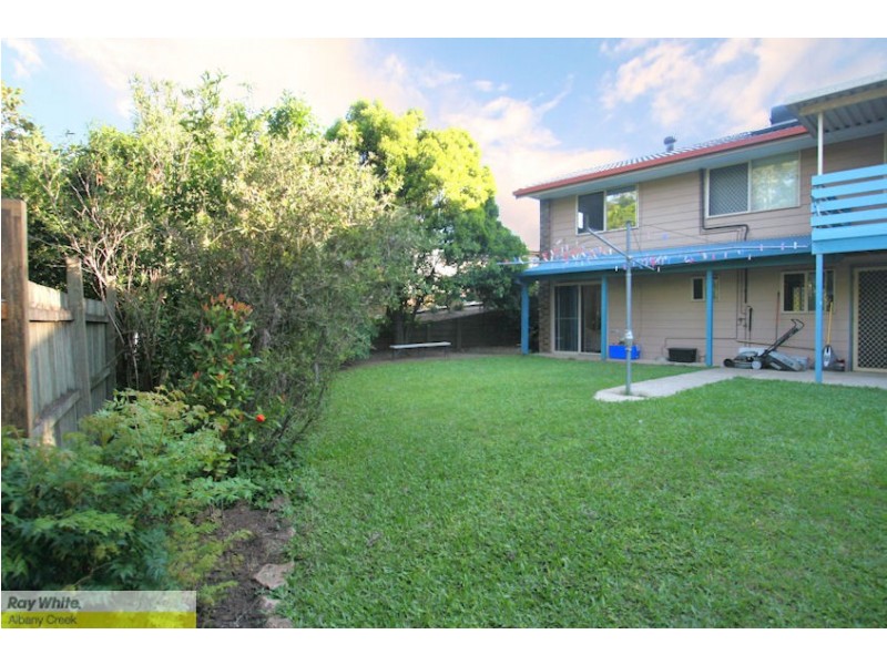 18 Kingfisher St, Albany Creek QLD 4035