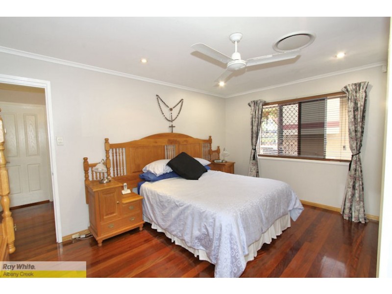 8 Janelle St, Aspley QLD 4034