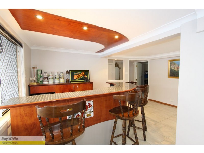 8 Janelle St, Aspley QLD 4034