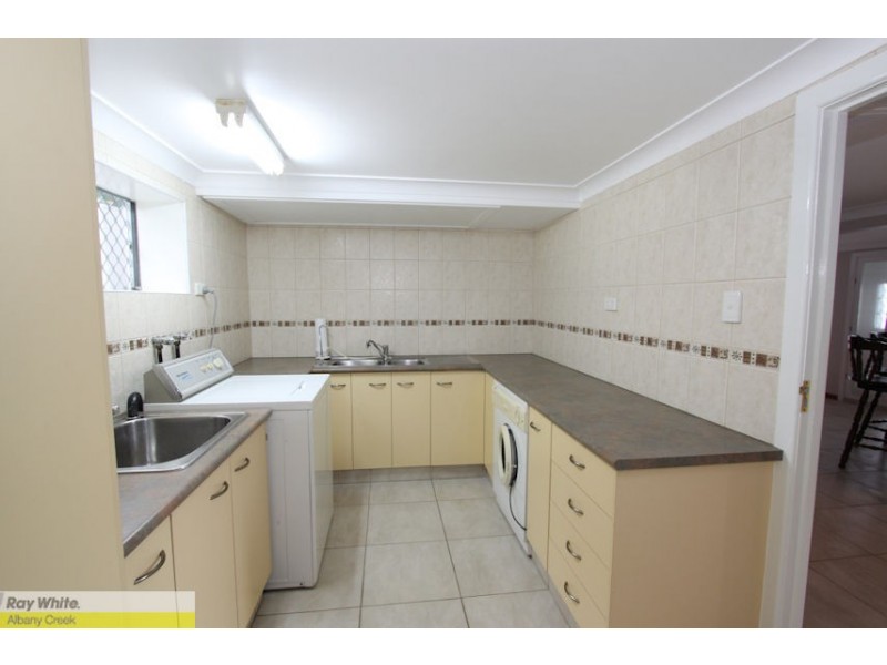 8 Janelle St, Aspley QLD 4034