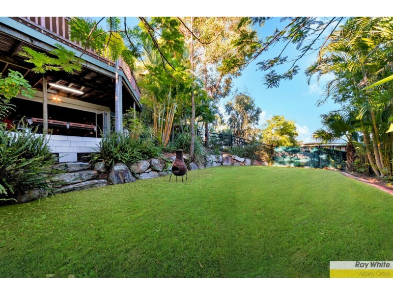 13 Angel Court, Eatons Hill QLD 4037