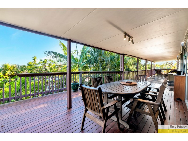 13 Angel Court, Eatons Hill QLD 4037