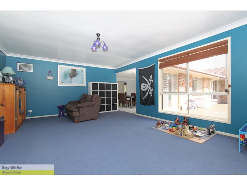 14 Parakeet Ct, Warner QLD 4500