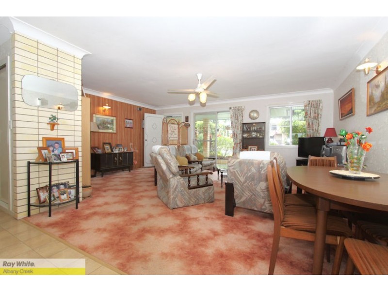 7 Tomanbil Ct, Albany Creek QLD 4035