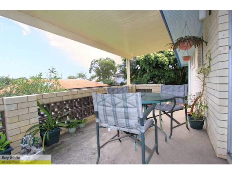 7 Tomanbil Ct, Albany Creek QLD 4035