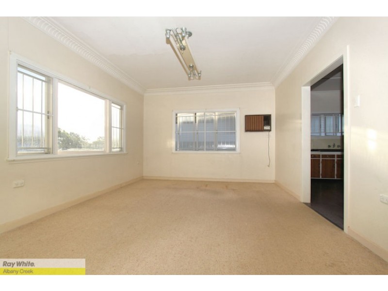 11 Castor Rd, Wavell Heights QLD 4012