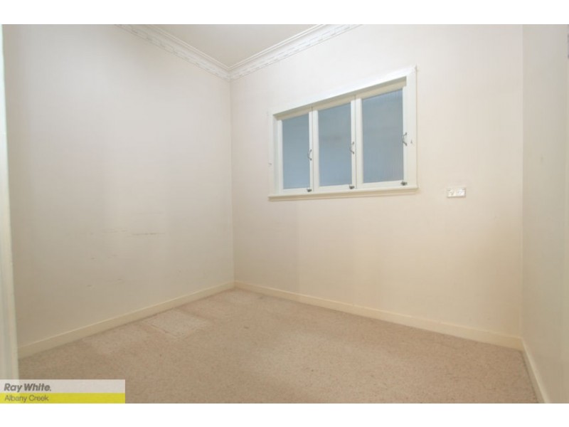 11 Castor Rd, Wavell Heights QLD 4012