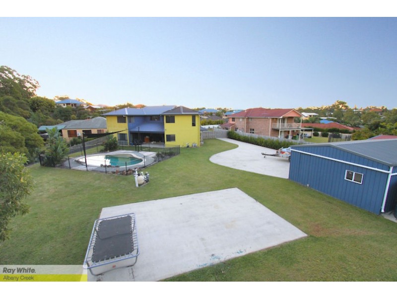 7 Plum Pine Ct, Eatons Hill QLD 4037