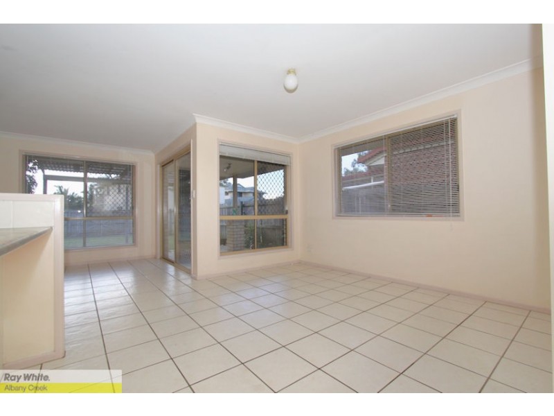 90 Oates Pde, Northgate QLD 4013