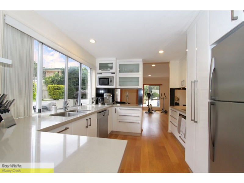 12 Seaforth Cl, Albany Creek QLD 4035