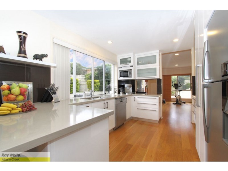 12 Seaforth Cl, Albany Creek QLD 4035